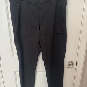 ALO Pants Size 38 Mens Yoga casual charcoal Flat Front